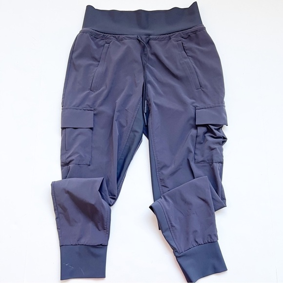 ❤️ Athleta Sutton Jogger PantsCity Travel Commute high rise active - Picture 1 of 5